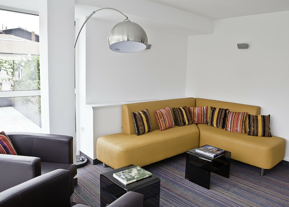 Фото Privilège Hôtel & Apparts Eurociel Centre Comédie