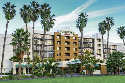 Гостиница Courtyard by Marriott Riverside UCR/Moreno Valley Area в Риверсайде