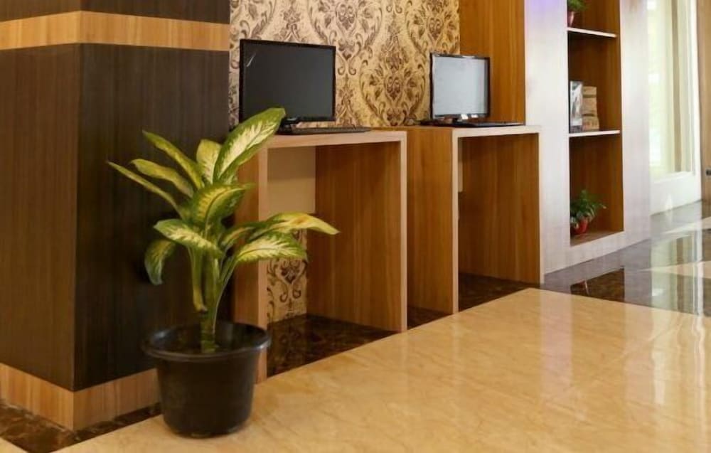 Фото Hotel Grand Permata Hati