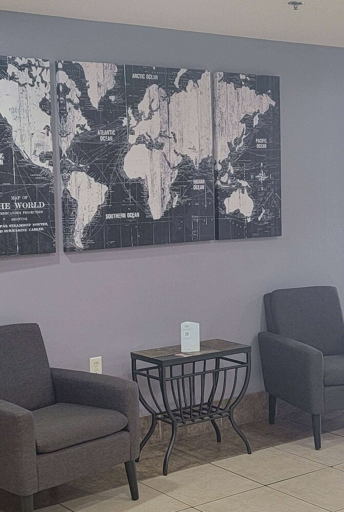 Фото Microtel Inn & Suites by Wyndham Gardendale