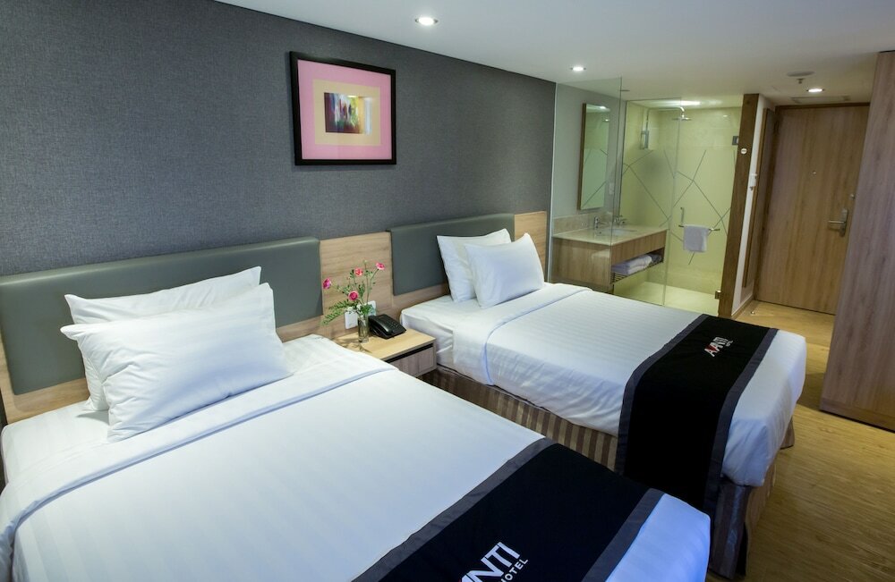 Фото Avanti Hotel