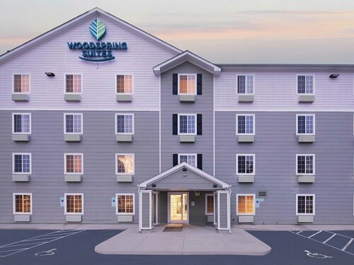 Гостиница WoodSpring Suites Brownsville в Браунсвилле