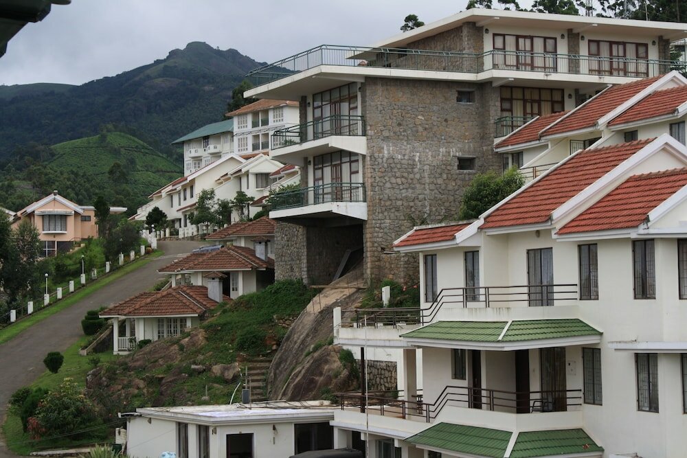 Фото Ayur County