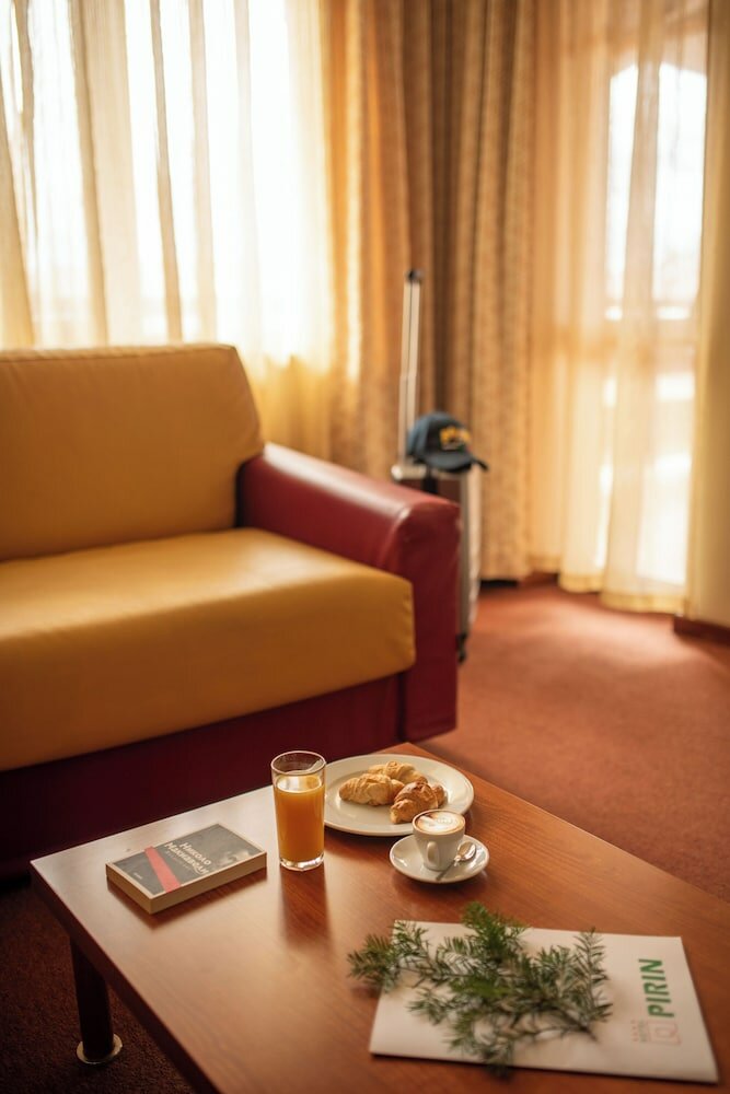 Фото Hotel Pirin
