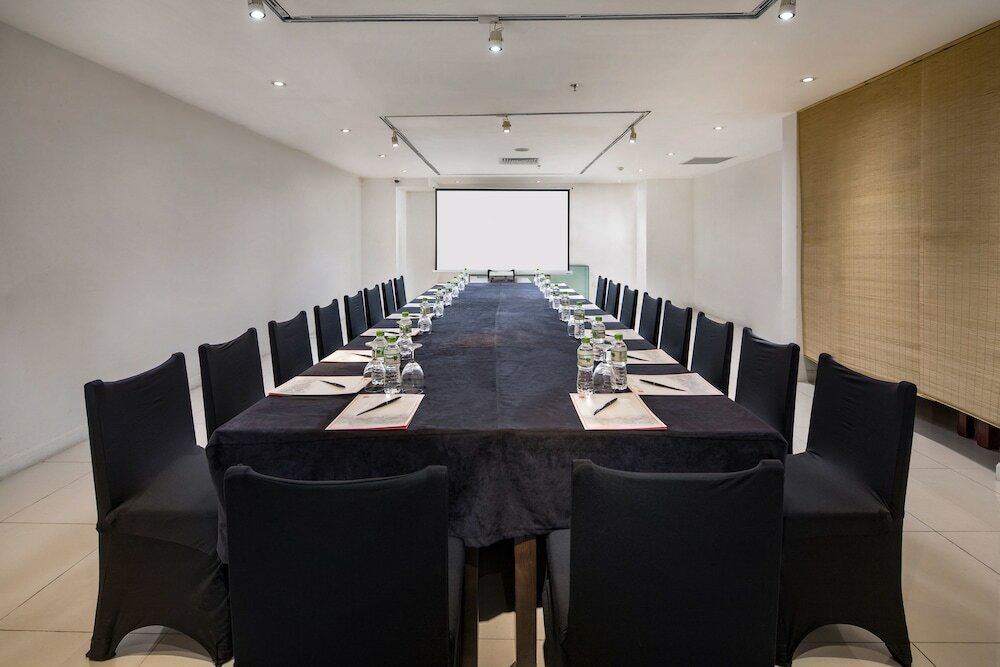 Фото Mk Premier Boutique Hotel