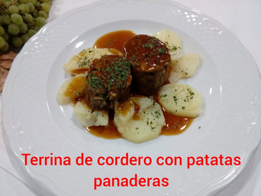 Фото Hostal Valdepeñas by Bossh Hotels