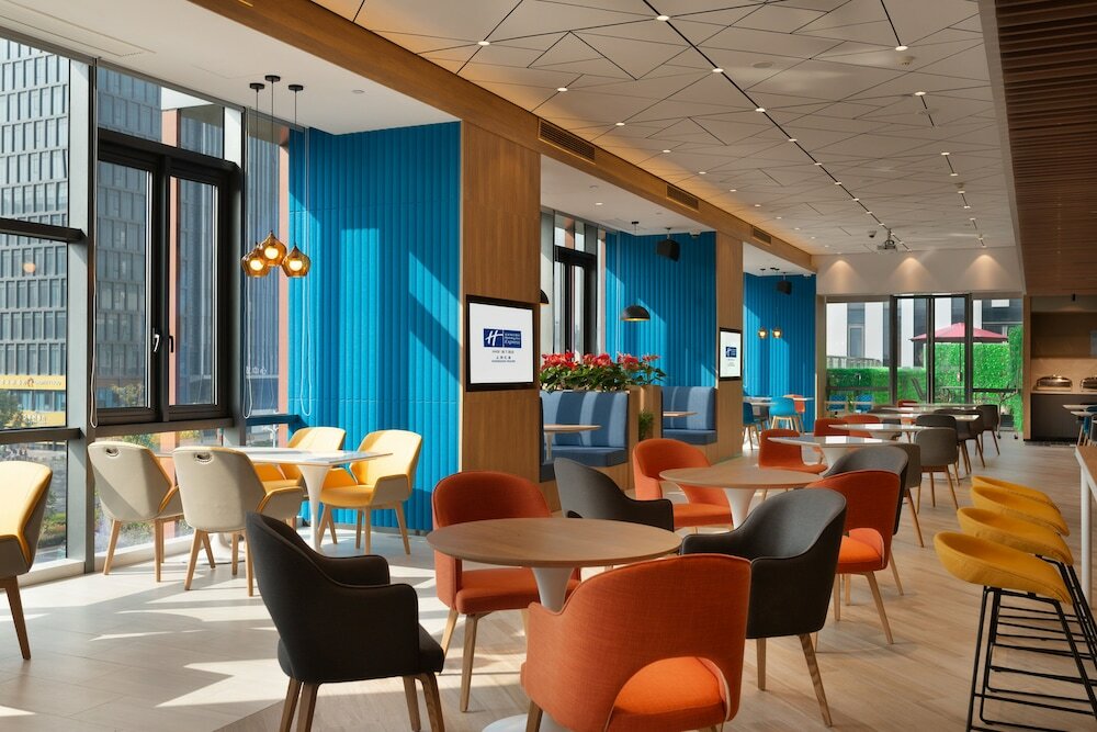 Фото Holiday Inn Express Shanghai Huijin, an Ihg Hotel