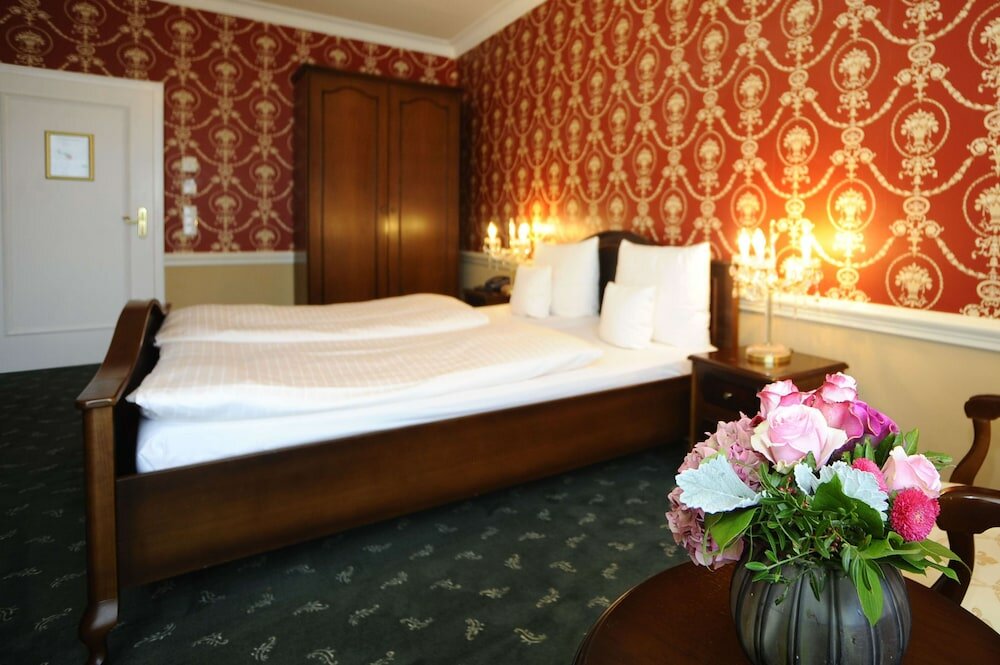 Фото Heliopark Bad Hotel