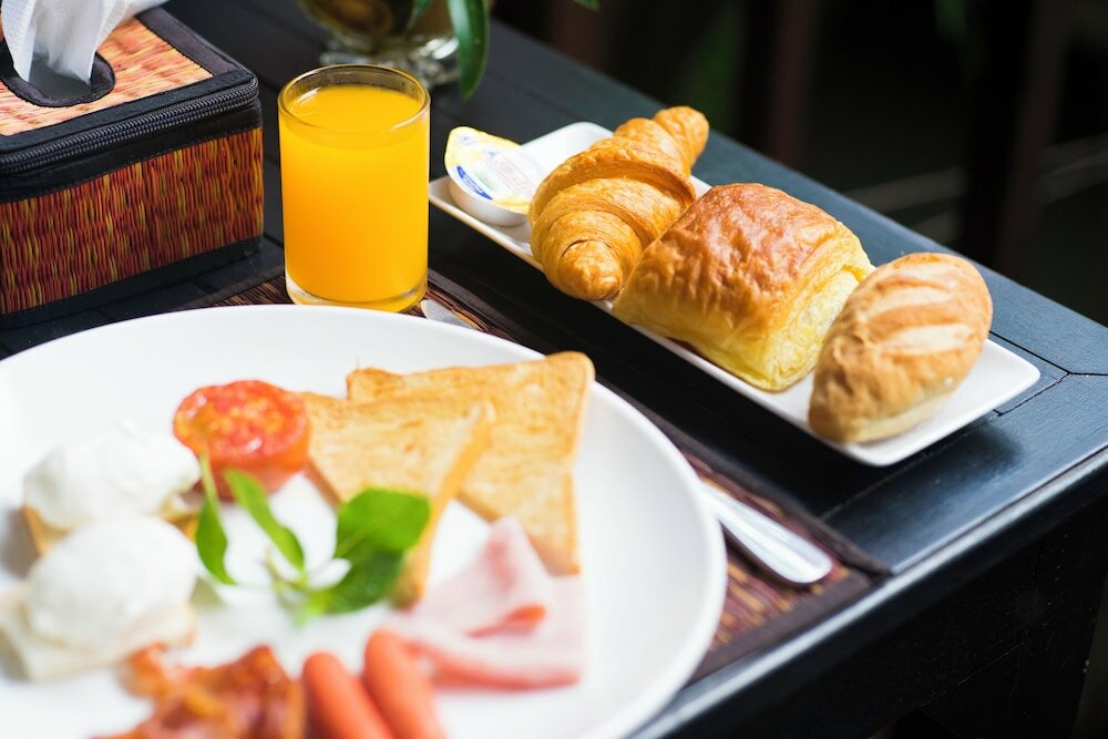 Фото La Residence WatBo Hotel