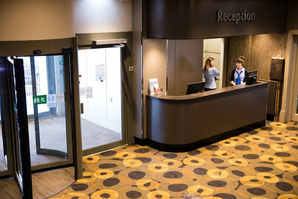 Фото The Cliffs Hotel Blackpool