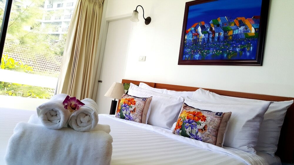 Фото Nern Chalet Beachfront Hotel