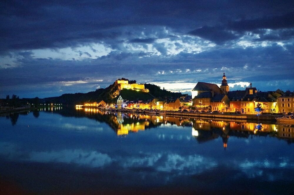 Фото Hôtel Le Roosevelt