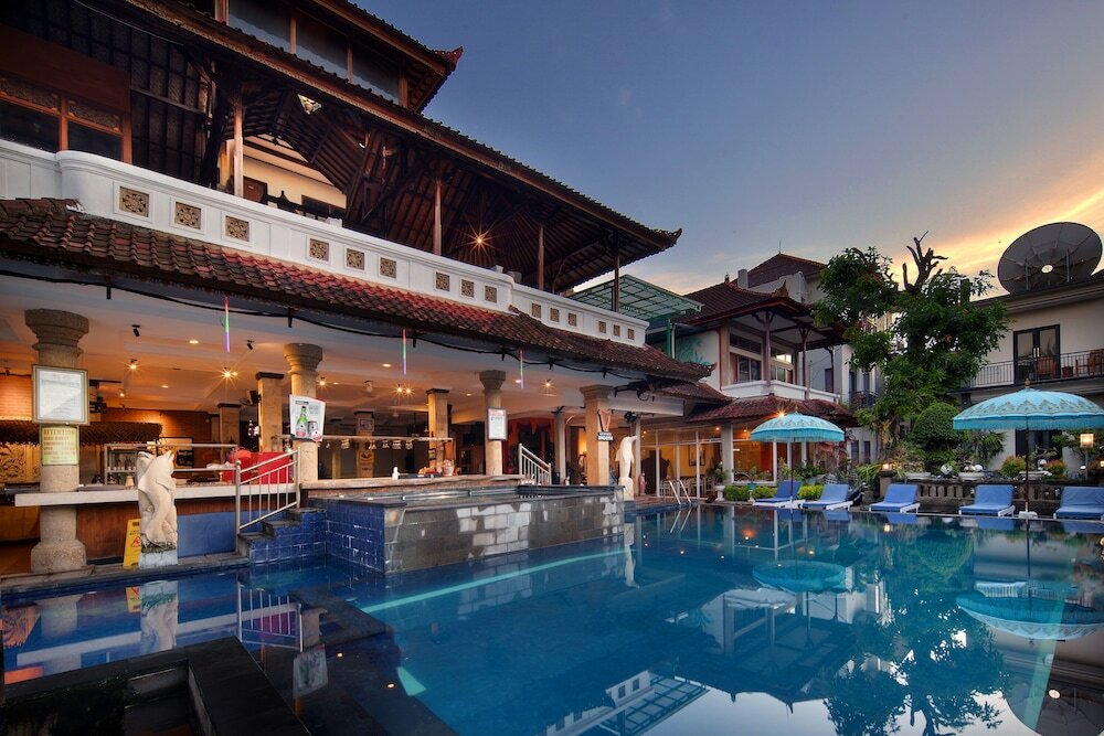 Фото Legian Village Hotel