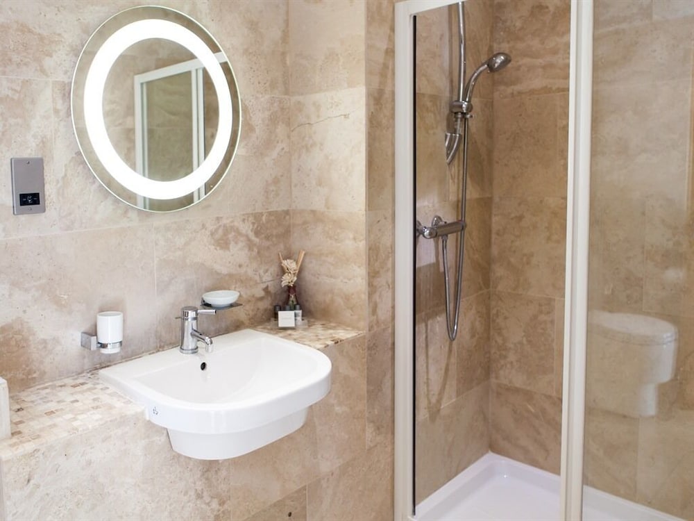 Фото Birch House B&b