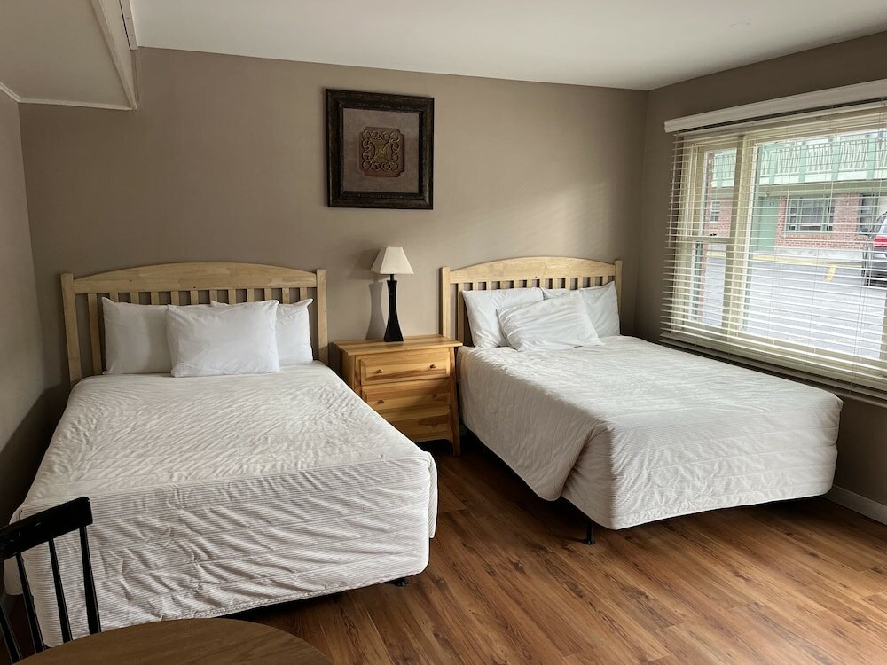 Фото Community Court Motel