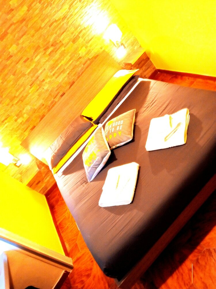 Фото Non ci resta che Napoli