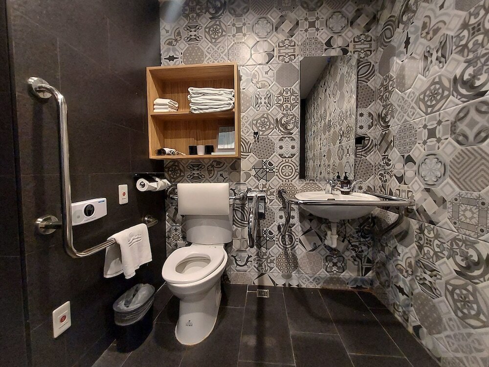 Фото Royal Roi Hotel