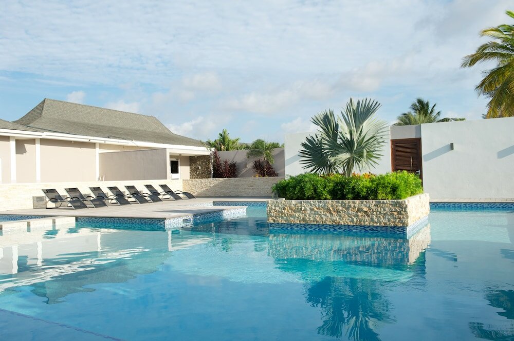 Фото Trupial Inn Hotel & Casino