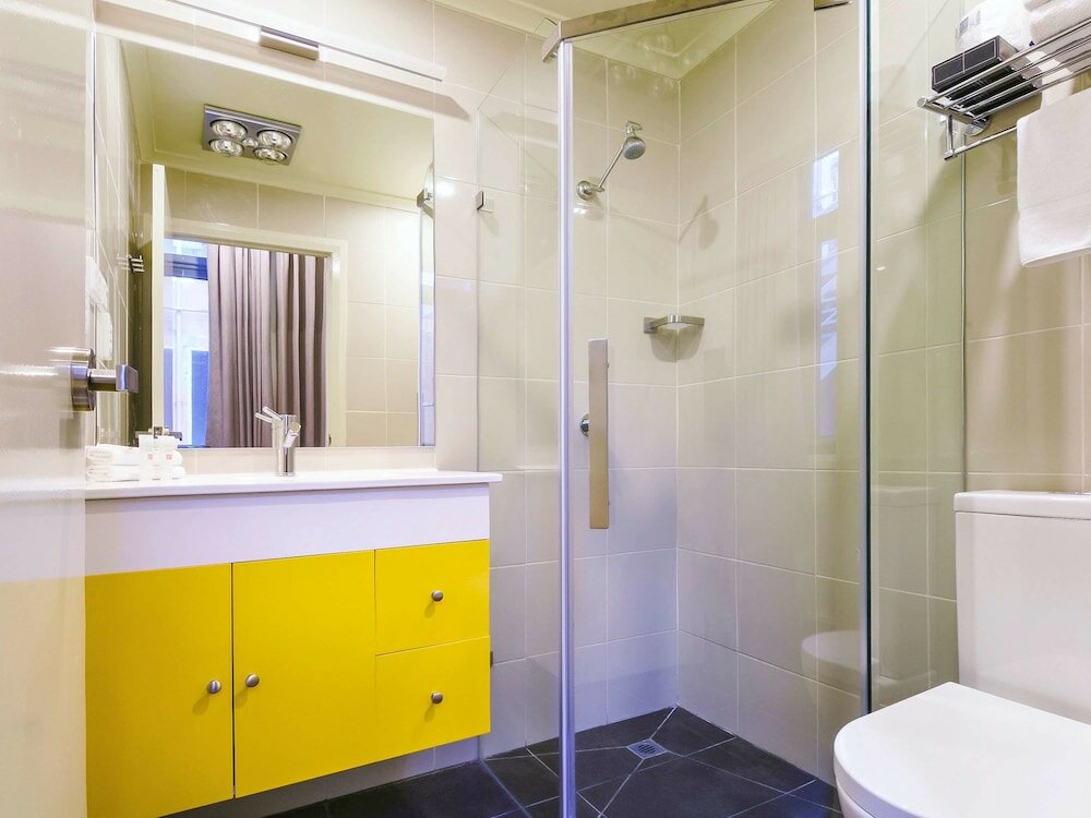 Фото Ibis Styles Kingsgate