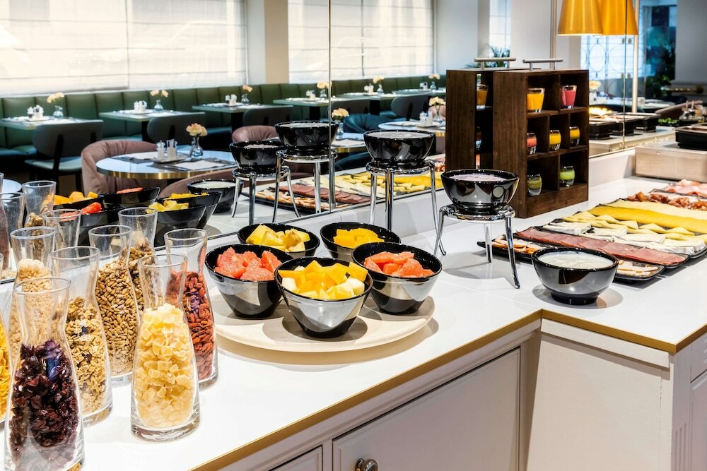 Фото Nh Brussels Stéphanie