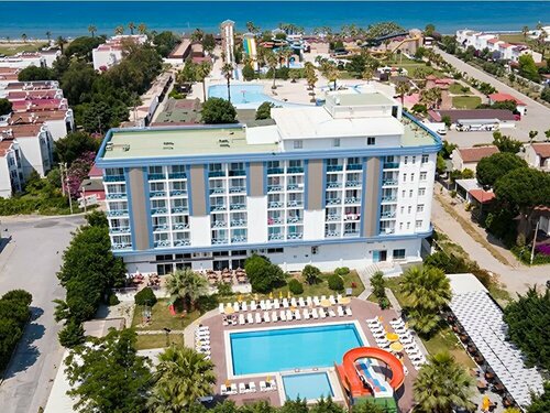 Гостиница Risus Beach Resort Hotel в Кушадасы