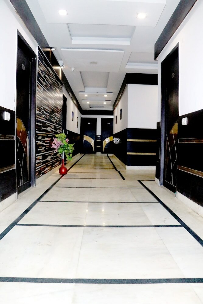 Фото Hotel Riya Palace