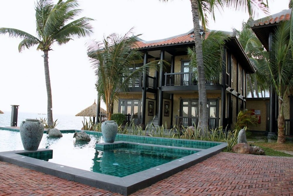 Фото Lotus Village Resort Mui Ne