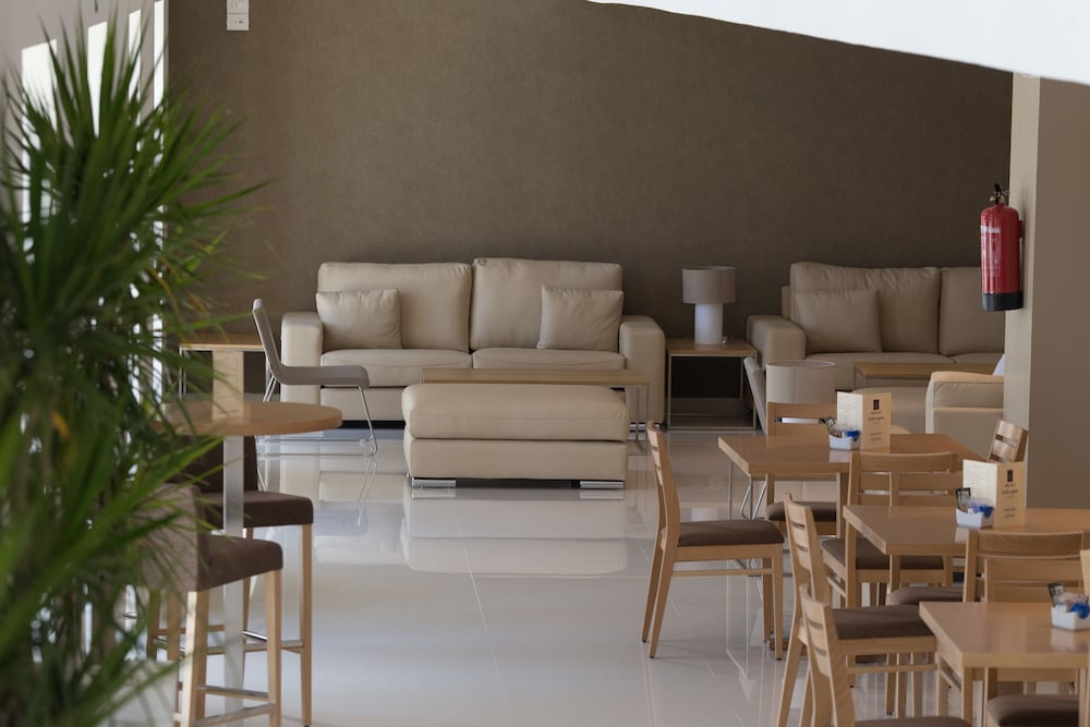 Фото Hotel M. A. Sevilla Congresos