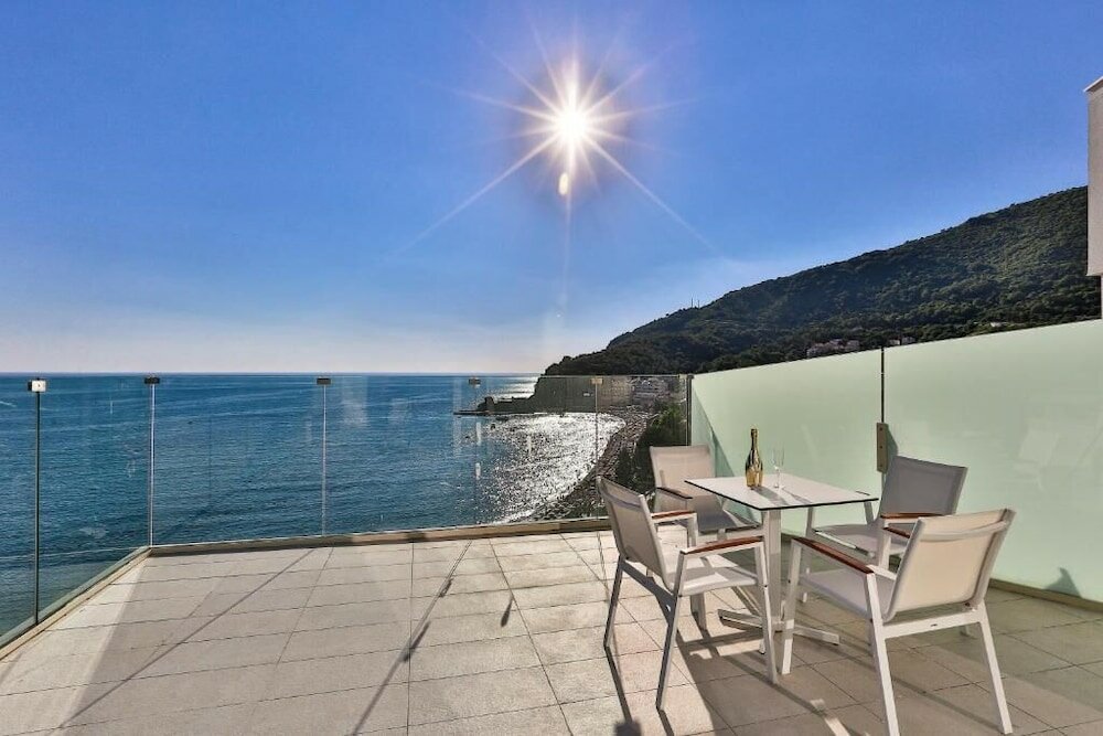 Фото Hotel Rivijera