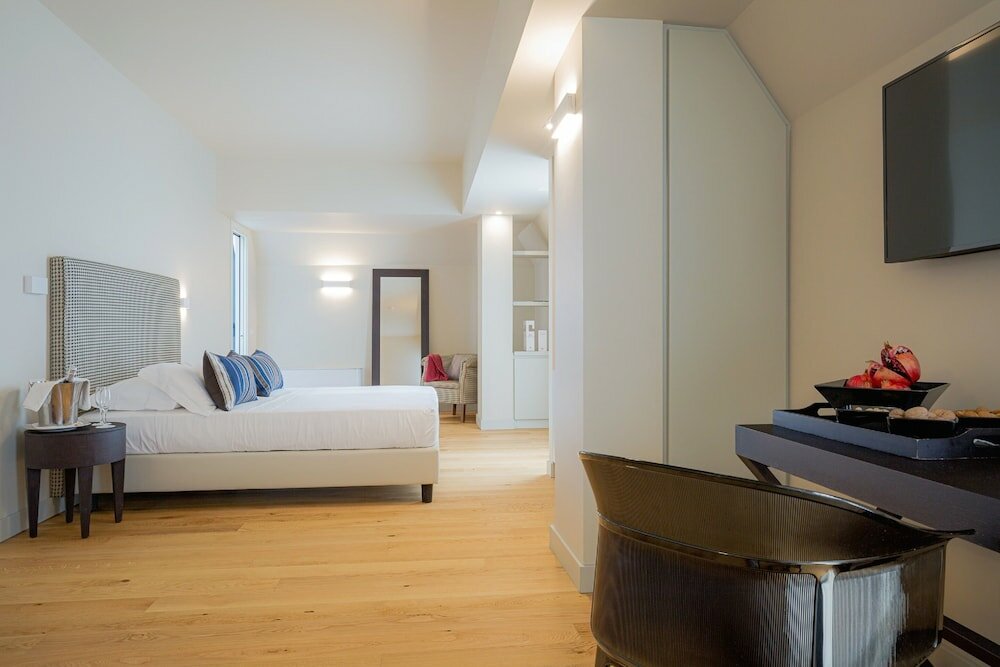 Фото Hotel Politeama