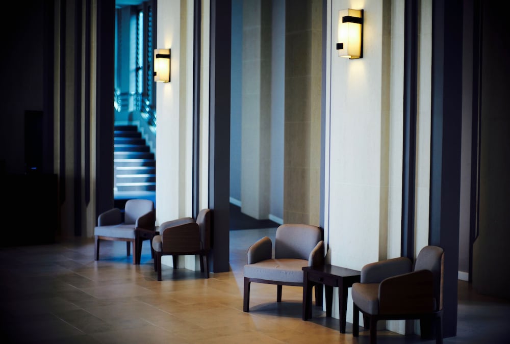 Фото J. Park Hotel