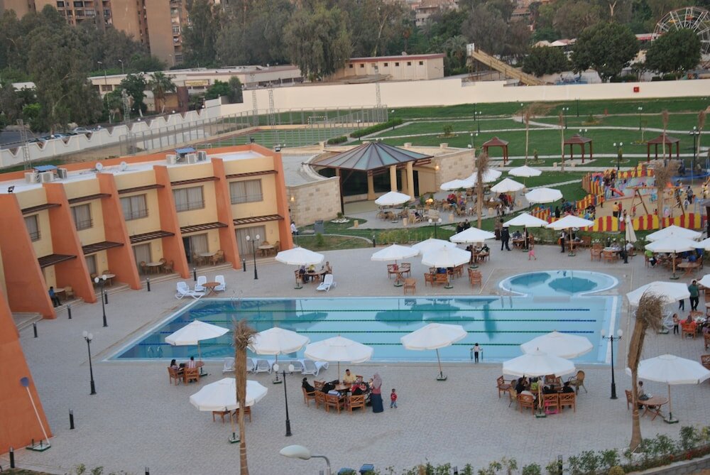 Фото Glorious Hotel