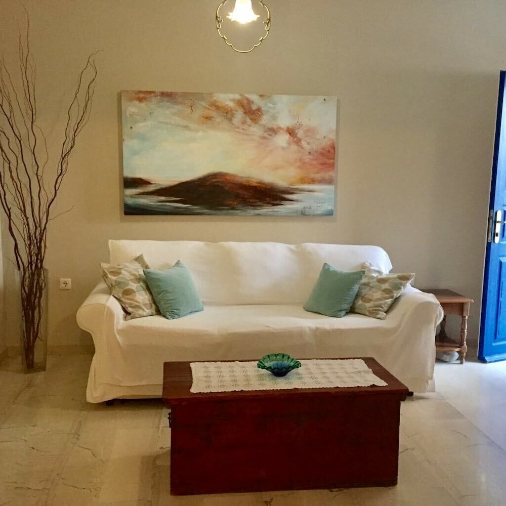 Фото The Boathouse Hotel