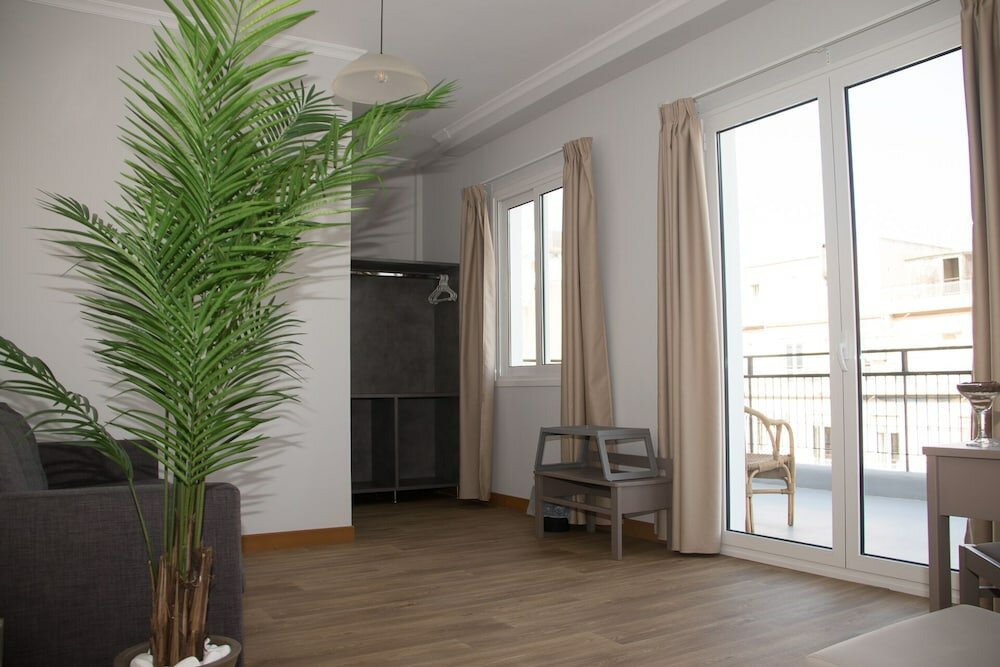 Фото Athens Hawks Hostel