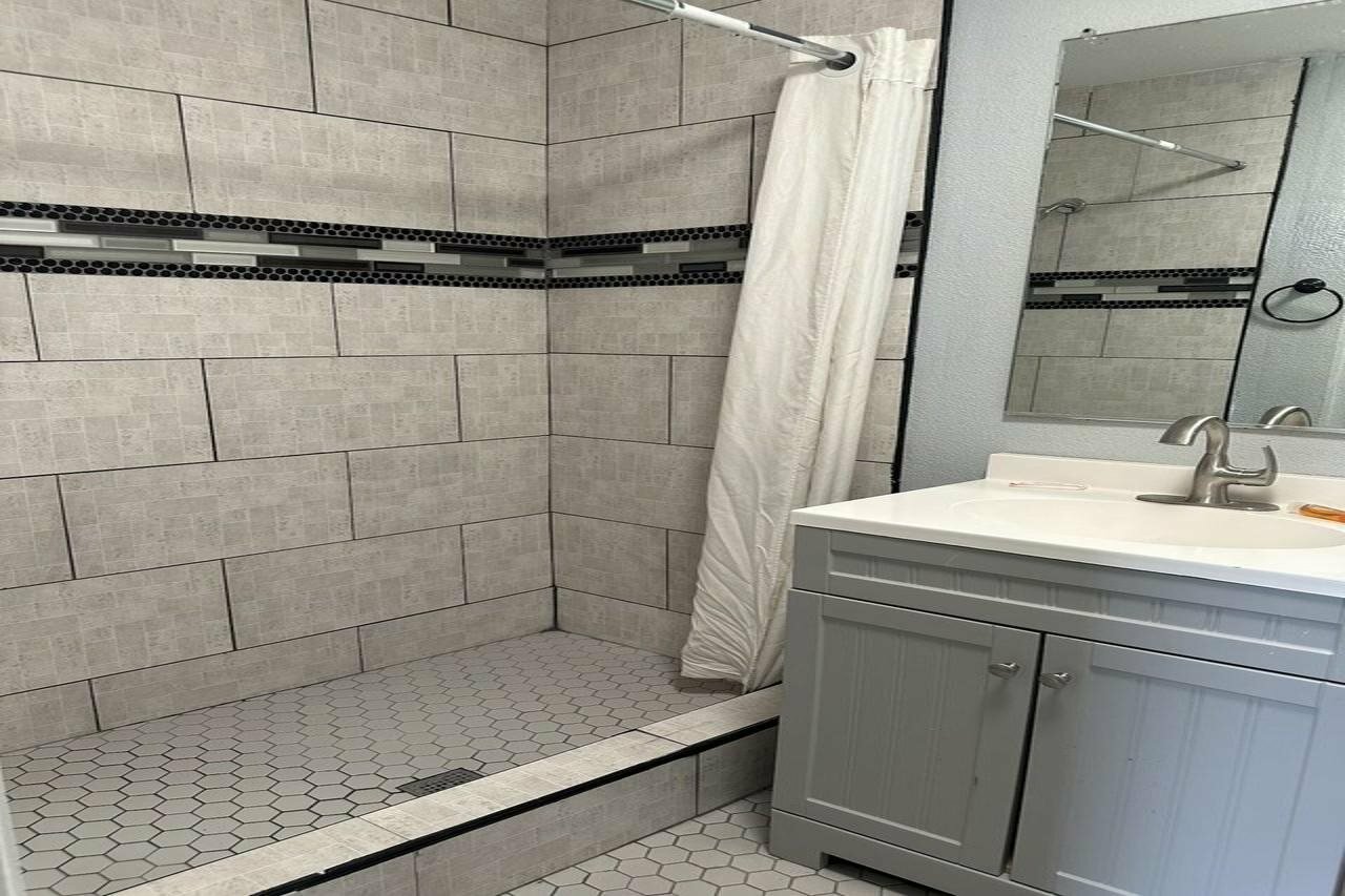 Фото Courtland Inn Motel