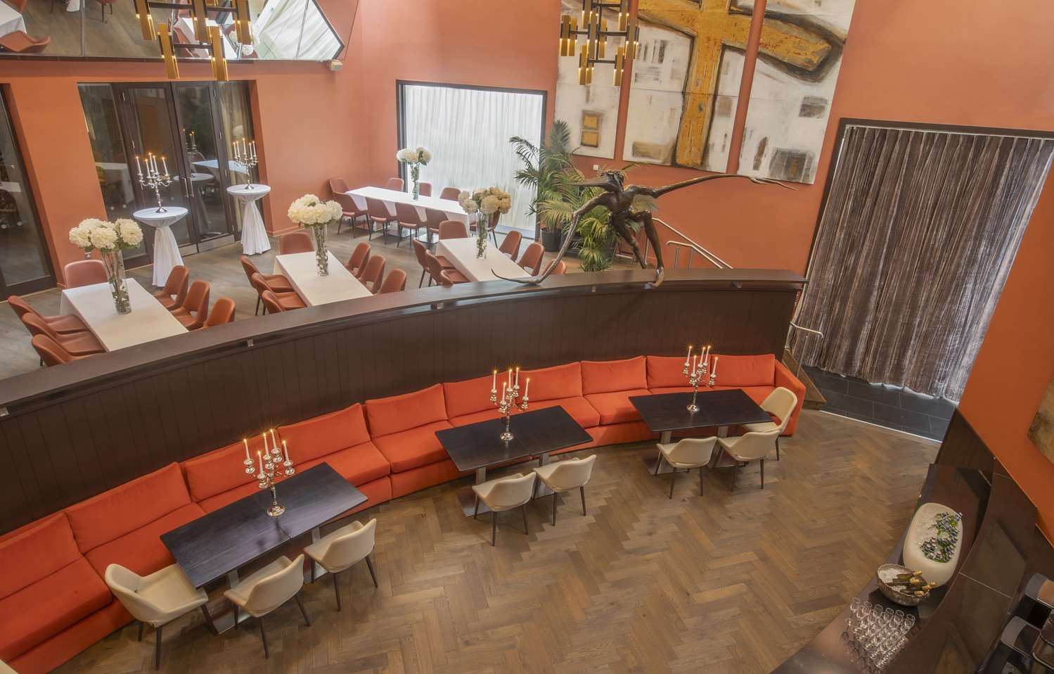 Фото The Morrison Dublin, Curio Collection by Hilton