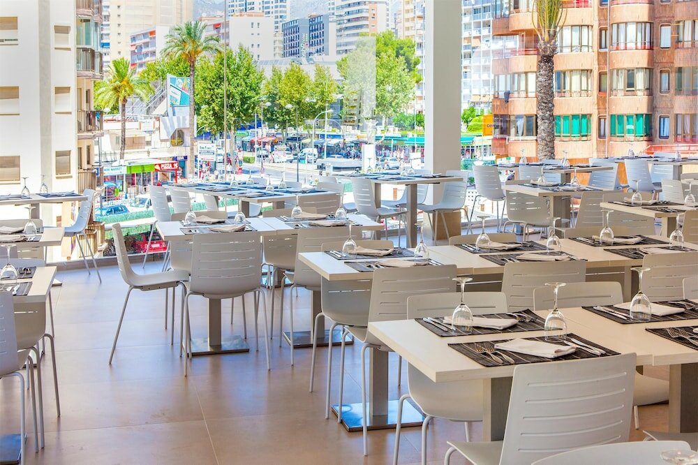 Фото Port Benidorm Hotel & SPA