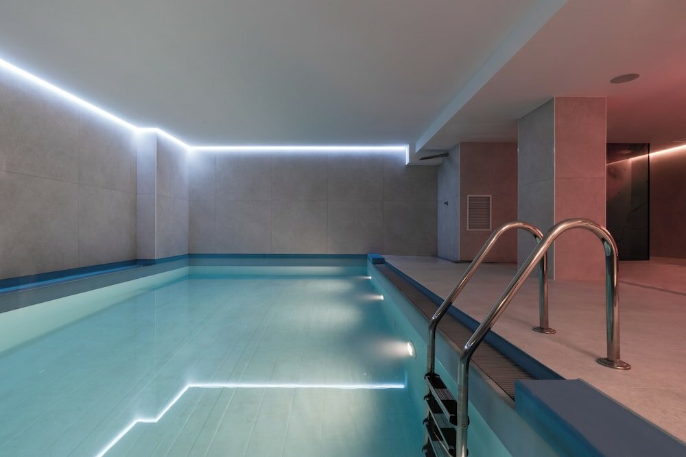 Фото Suites Plaza Hotel & Wellness Andorra