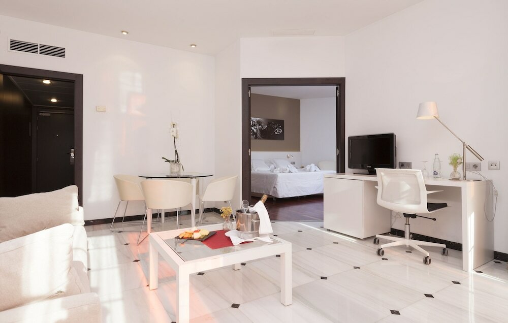 Фото URH Ciutat de Mataró