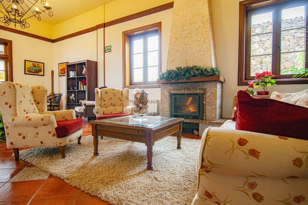 Фото Hotel El Tejar