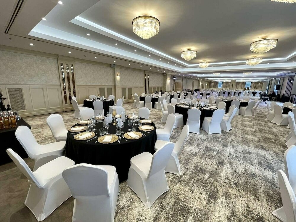 Фото Astoria Grand Hotel