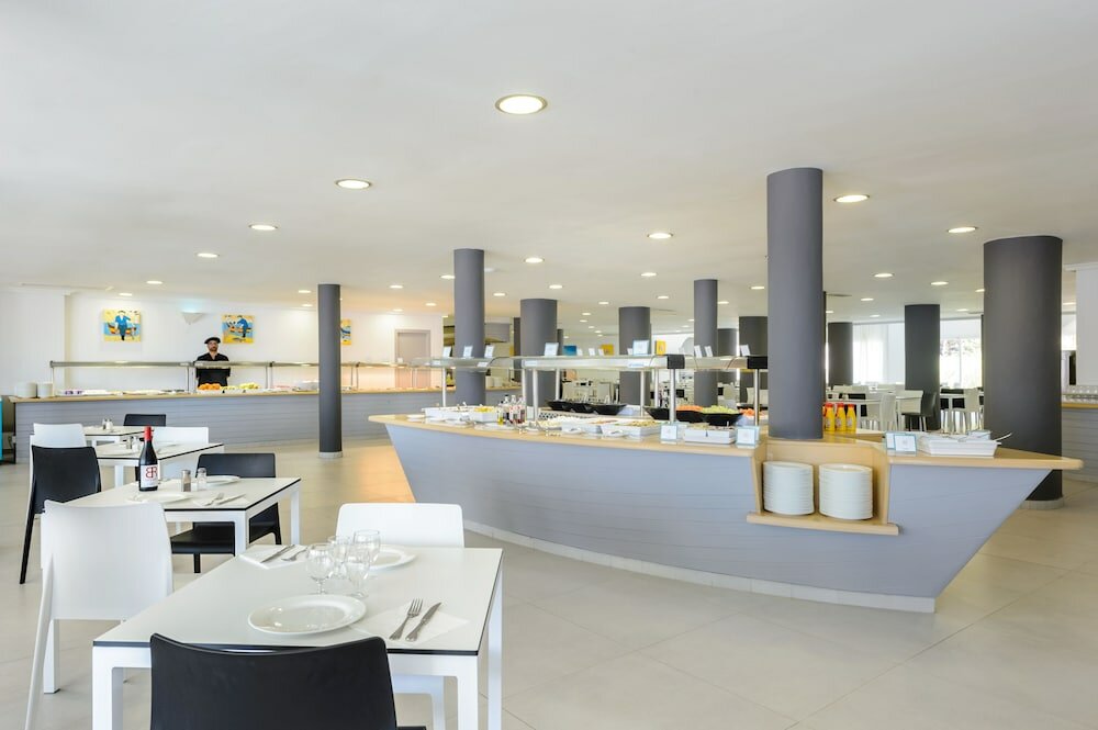 Фото Hotel Vibra S´Estanyol