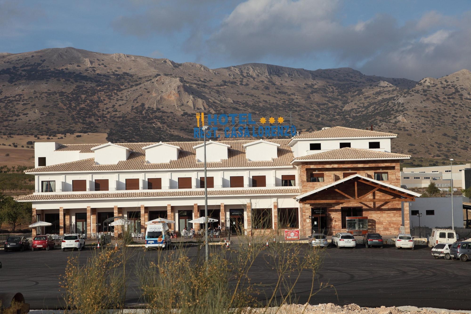 Фото отеля 1