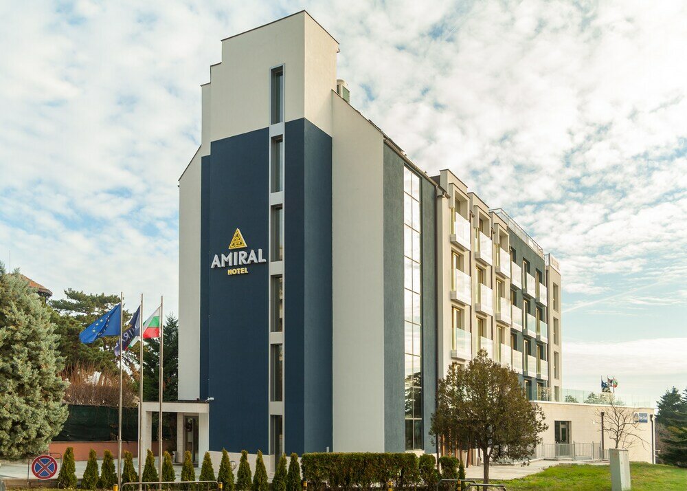 Фото отеля 3