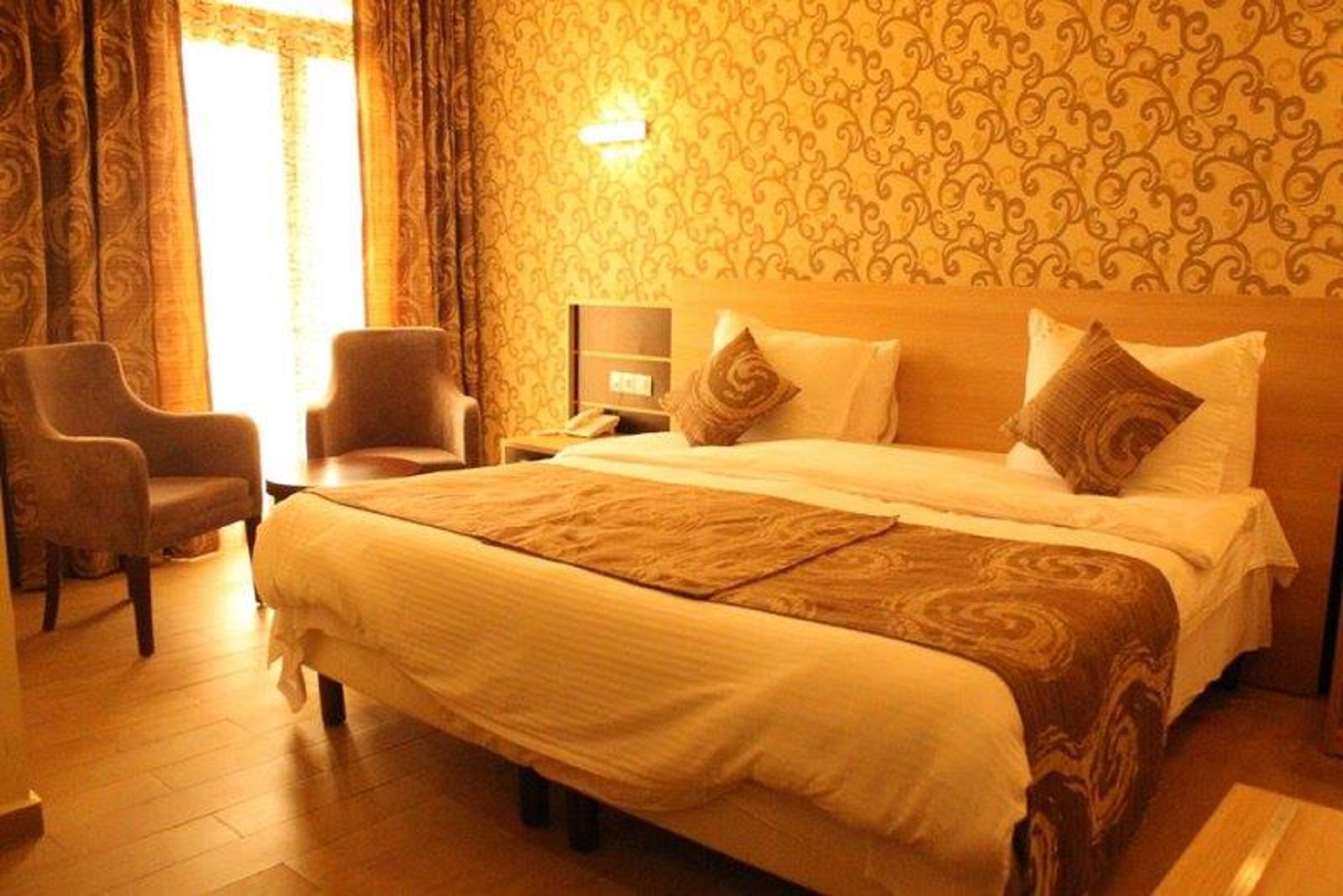 Фото Hôtel Saray