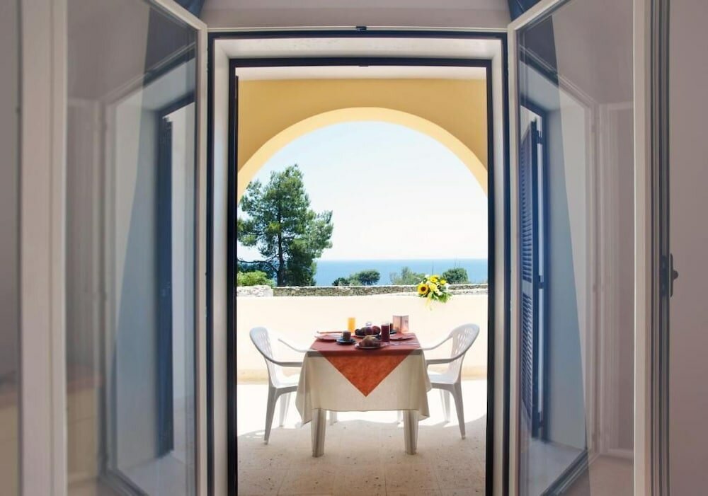 Фото Hotel Residence Oasi d'Oriente