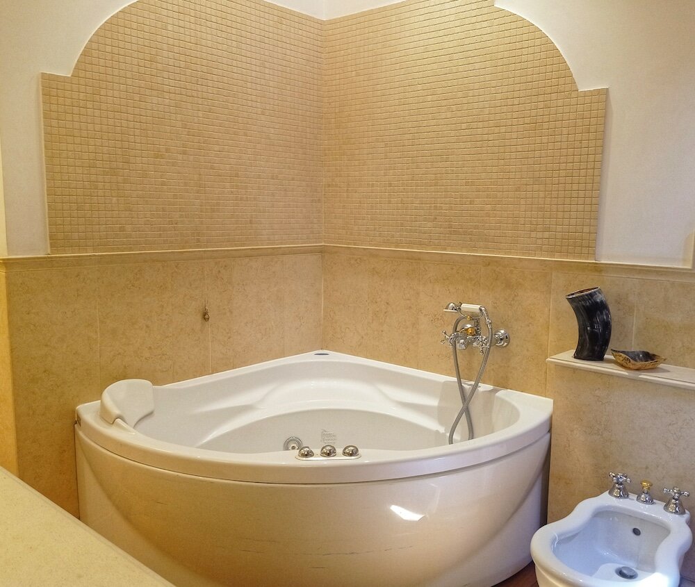 Фото Roman Holidays Boutique