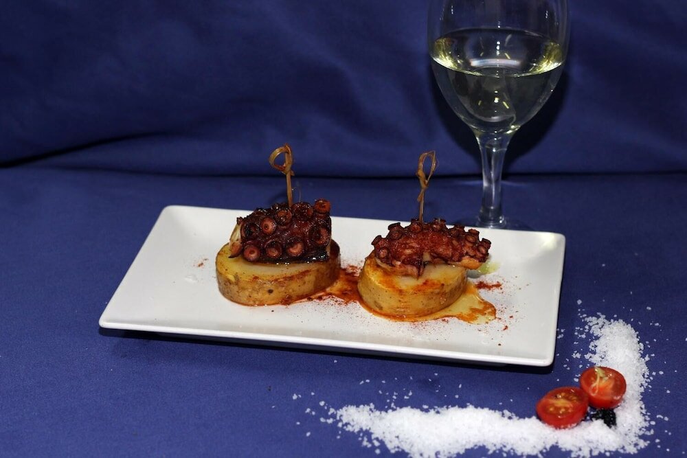 Фото Hotel Patilla