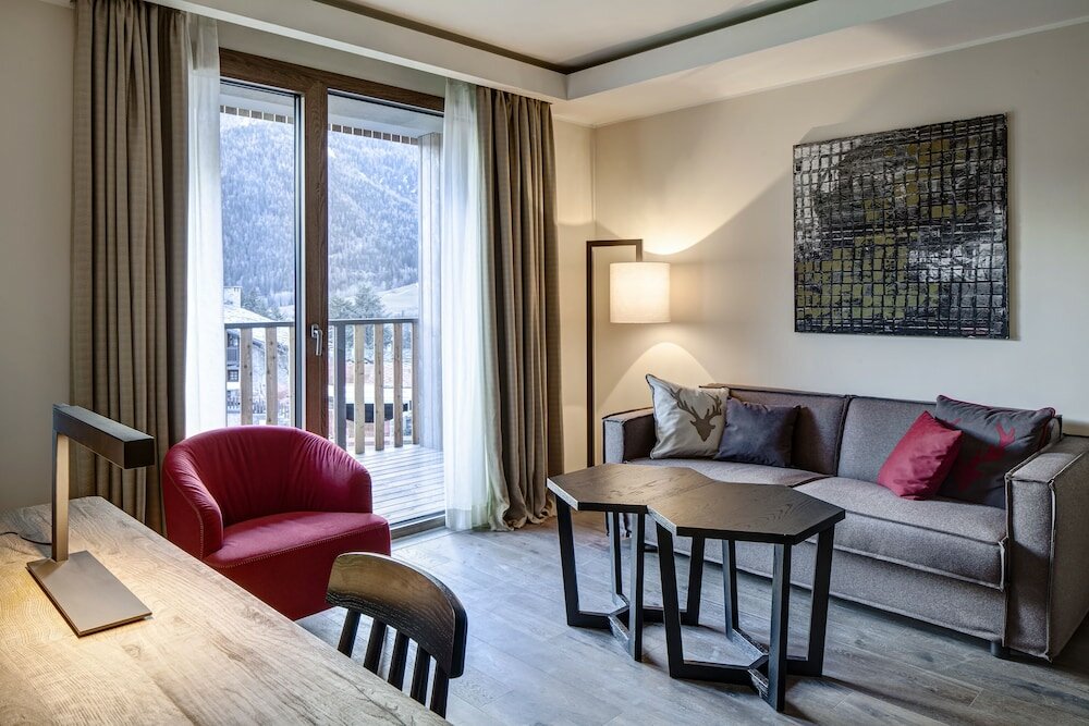 Фото Grand Hotel Courmayeur Montblanc