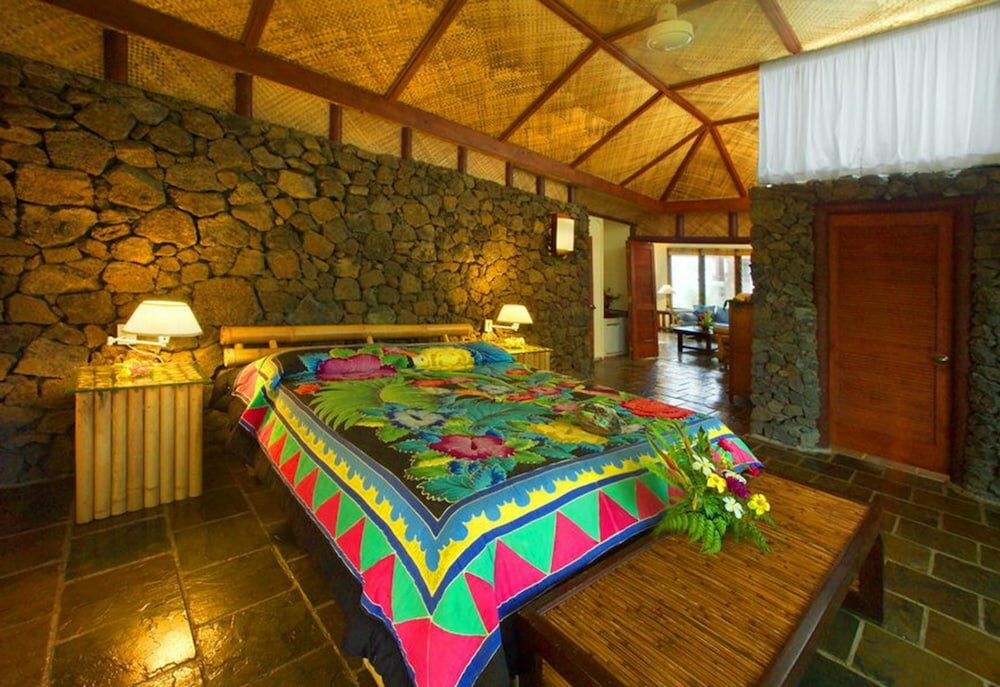 Фото Coconuts Beach Club Resort & SPA